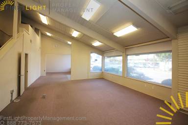 Main picture of 120 S. Sepulveda - A