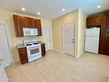 Main picture of 50 Jewett St