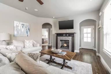 Main picture of 3102 SW Stoneway Ave