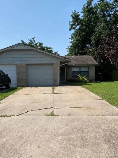 Main picture of 2902 SW 86th St