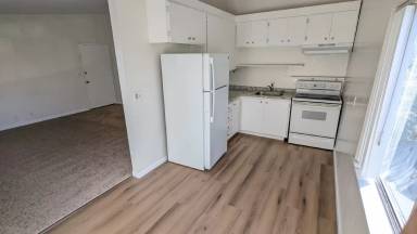 Main picture of 618 Laura Dr