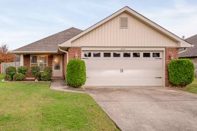 Main picture of 4943 Montauk Trl SE