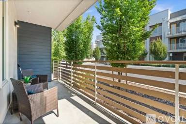 Main picture of 1655 Delano St