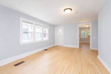 Main picture of 1044 Muskegon Ave NW