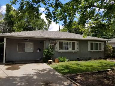 Main picture of 910 Oak Lawn Ave