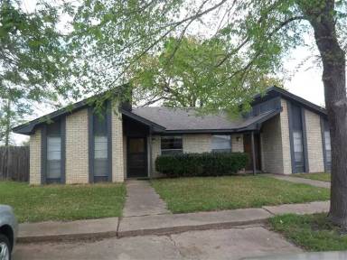 Main picture of 1409 Hillside Dr