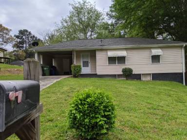 Main picture of 2730 Marco Dr NW