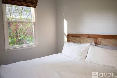 Main picture of 926 Herrin Ave