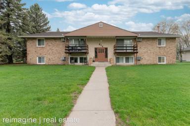 Main picture of 615 Bean St
