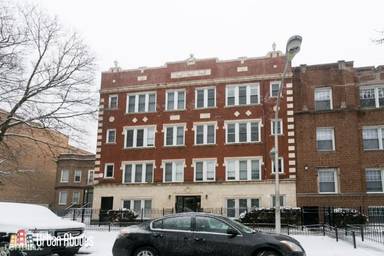 Main picture of 1429 W Lunt Ave