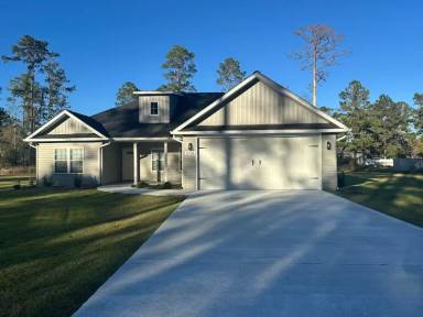 Main picture of 5726 Polly St