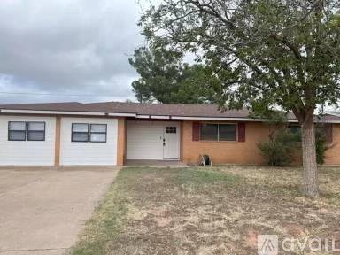 Main picture of 3308 W Louisiana Ave