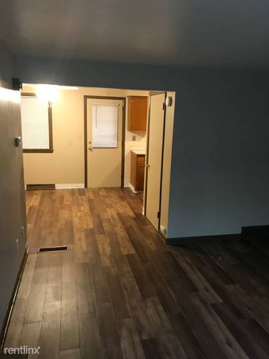 Main picture of 205-215 River Ln Apartments