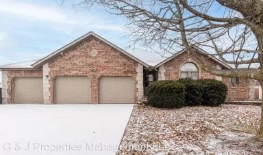 Main picture of 602 W Coventry St