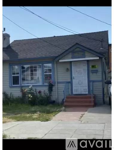 Main picture of 2524 E 16th St