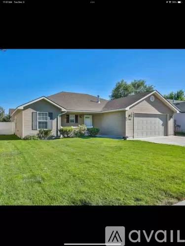 Main picture of 940 Arrow Wood Ct
