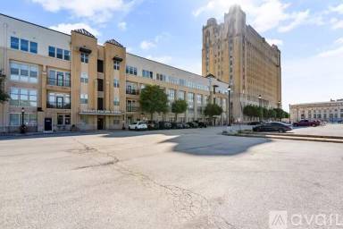 Main picture of 201 W Lancaster Ave