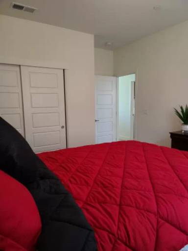 Main picture of 5679 Littlestone St