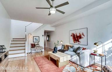 Main picture of 1544 8th St NW
