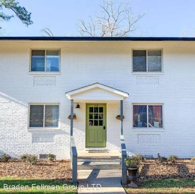 Main picture of 711 Oakview Rd