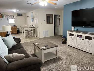 Main picture of 1942 Hudspeth Rd - Apt. 4