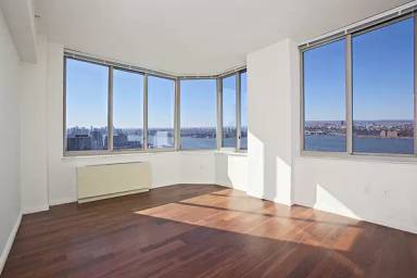 Main picture of 563 10th Ave