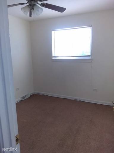 Main picture of 8048 S South Shore Dr