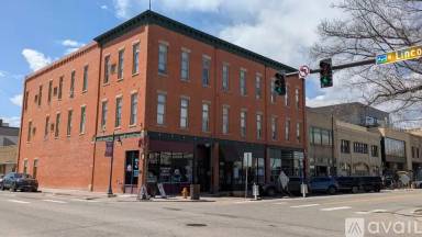 Main picture of 365 N Lincoln Ave