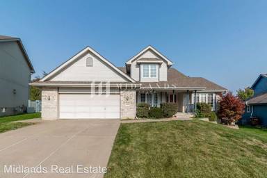 Main picture of 14111 S 21st St