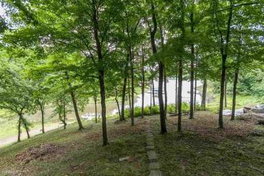 Main picture of 3682 Coral Cove Ln NE