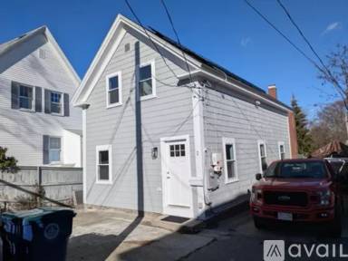 Main picture of 2 Horton Ct