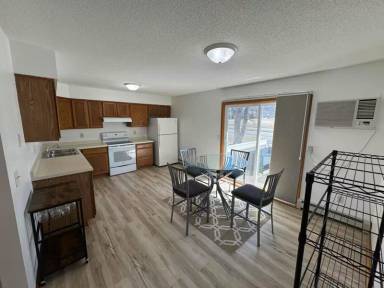 Main picture of 9830 Upper 161st St W