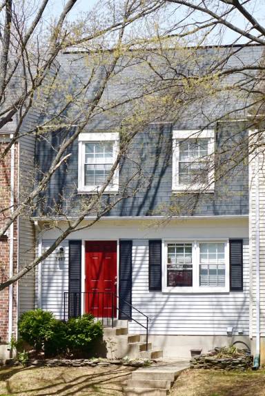 Main picture of 7417 Foxleigh Way