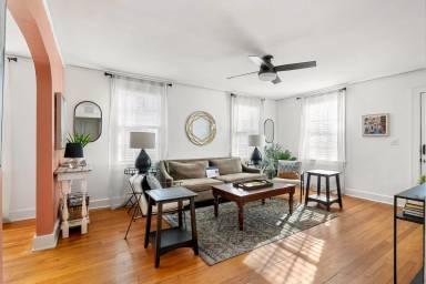 Main picture of 20 Dunnemann Ave