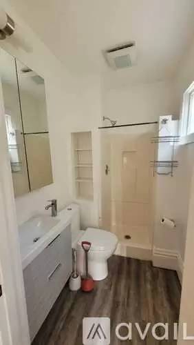 Main picture of 632 Prospect Ave SE
