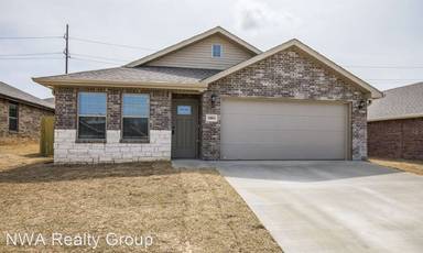 Main picture of 1004 E Sumac Ct