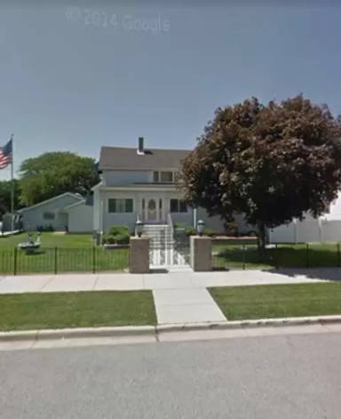 Main picture of 1436 Roberts Ave