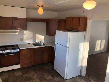 Main picture of 842 4th St SW