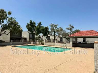 Main picture of 2801 E Monte Cristo Ave