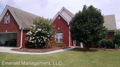 Main picture of 540 Mattie Farm Pl