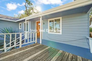 Main picture of 805 W 14th St
