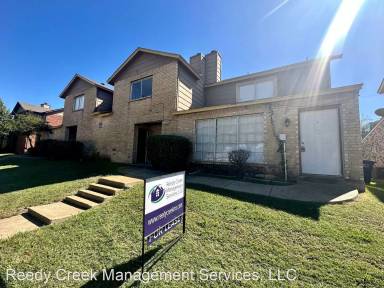 Main picture of 512 Rita Ln
