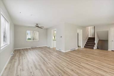 Main picture of 1005 Scribner St