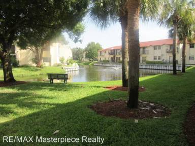 Main picture of Island House Condominiums