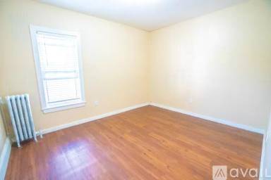 Main picture of 106 Wayland St