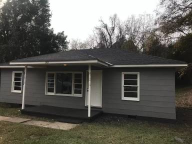Main picture of 965 Eastwood Dr