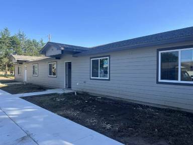 Main picture of 424 E Wood St