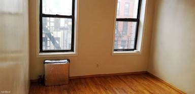 Main picture of 2630 Ocean Ave