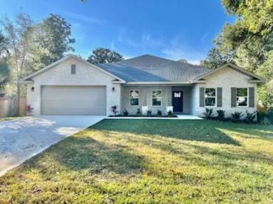 Main picture of 316 Yacht Club Dr NE
