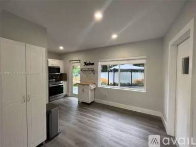 Main picture of 600 Forrest Dr